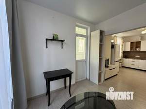 Студия квартира, на длительный срок, 30м2, 3/19 этаж