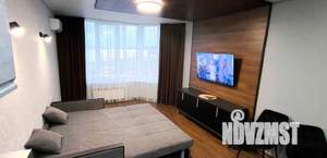 2-к квартира, посуточно, 37м2, 20/20 этаж