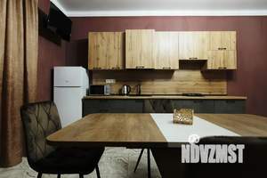 2-к квартира, посуточно, 44м2, 1/1 этаж