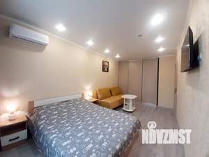 1-к квартира, посуточно, 40м2, 5/7 этаж