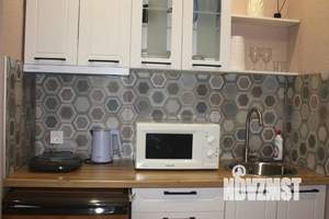 Студия квартира, посуточно, 23м2, 1/5 этаж