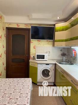 2-к квартира, посуточно, 50м2, 2/5 этаж