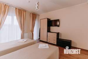 2-к квартира, посуточно, 80м2, 1/1 этаж