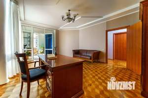 3-к квартира, посуточно, 109м2, 1/1 этаж