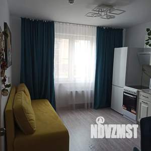 1-к квартира, посуточно, 38м2, 4/16 этаж