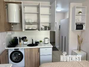 Студия квартира, посуточно, 20м2, 1/5 этаж