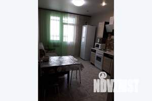 1-к квартира, посуточно, 45м2, 3/6 этаж