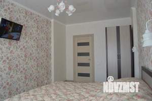 1-к квартира, посуточно, 38м2, 8/10 этаж