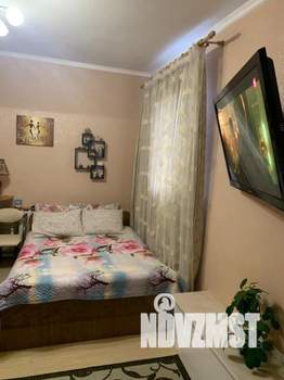 Студия квартира, посуточно, 40м2, 2/2 этаж