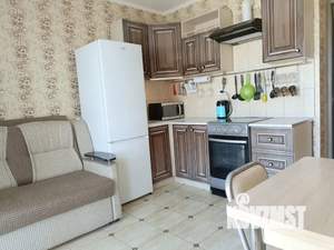 1-к квартира, посуточно, 37м2, 8/16 этаж