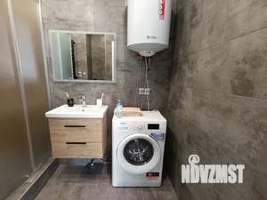 Студия квартира, посуточно, 38м2, 6/8 этаж
