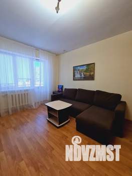 2-к квартира, посуточно, 40м2, 2/4 этаж