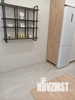 Студия квартира, посуточно, 26м2, 10/18 этаж