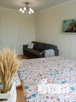 1-к квартира, посуточно, 38м2, 12/17 этаж