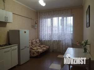 1-к квартира, посуточно, 53м2, 3/6 этаж