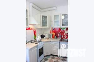 2-к квартира, посуточно, 49м2, 6/9 этаж