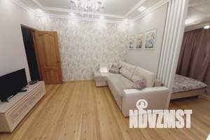 1-к квартира, посуточно, 42м2, 2/6 этаж