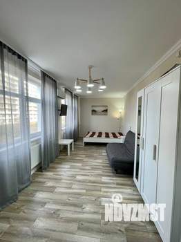 Студия квартира, посуточно, 33м2, 1/7 этаж