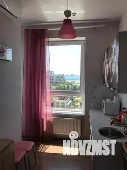 1-к квартира, посуточно, 40м2, 9/12 этаж