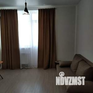 Студия квартира, посуточно, 30м2, 13/18 этаж