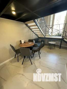 Студия квартира, посуточно, 35м2, 1/7 этаж