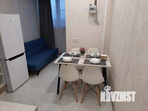 1-к квартира, посуточно, 33м2, 4/13 этаж
