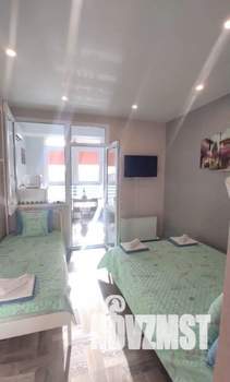 Студия квартира, посуточно, 28м2, 3/6 этаж