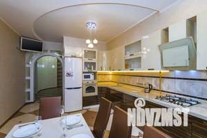 2-к квартира, посуточно, 96м2, 3/4 этаж