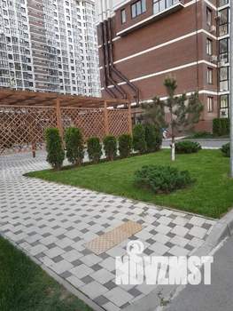 Студия квартира, посуточно, 28м2, 10/21 этаж