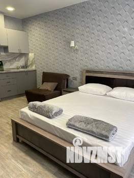 Студия квартира, посуточно, 31м2, 1/4 этаж