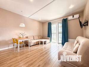 Студия квартира, посуточно, 38м2, 4/8 этаж