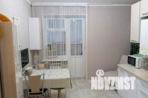 1-к квартира, посуточно, 48м2, 5/9 этаж