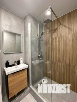 1-к квартира, посуточно, 44м2, 15/16 этаж