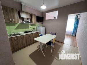 3-к квартира, посуточно, 48м2, 3/10 этаж