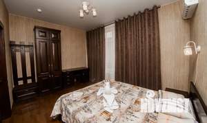 3-к квартира, посуточно, 80м2, 1/1 этаж