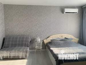 Студия квартира, посуточно, 27м2, 12/20 этаж