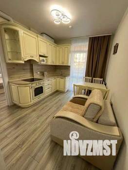 1-к квартира, посуточно, 35м2, 1/1 этаж