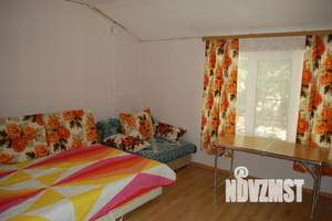 1-к квартира, посуточно, 46м2, 2/2 этаж