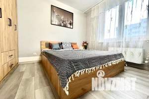 1-к квартира, посуточно, 42м2, 12/16 этаж