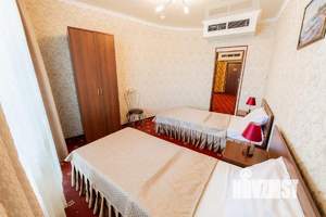 3-к квартира, посуточно, 54м2, 1/1 этаж