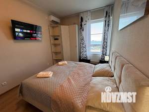 1-к квартира, посуточно, 38м2, 10/12 этаж