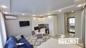 Студия квартира, посуточно, 33м2, 13/20 этаж