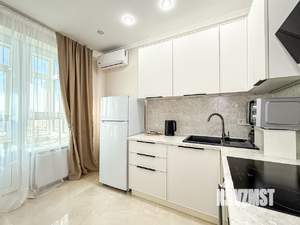 1-к квартира, посуточно, 33м2, 3/8 этаж