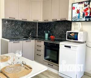 1-к квартира, посуточно, 35м2, 3/5 этаж