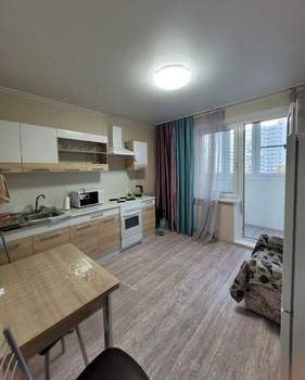 1-к квартира, на длительный срок, 40м2, 8/16 этаж