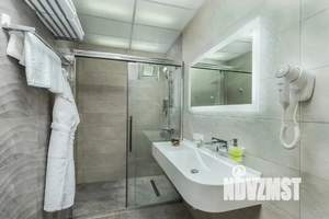 2-к квартира, посуточно, 46м2, 1/2 этаж