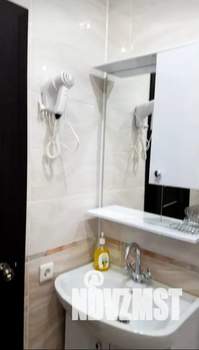 1-к квартира, посуточно, 35м2, 4/16 этаж