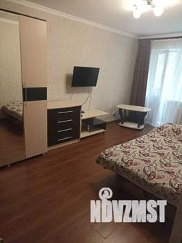 1-к квартира, посуточно, 32м2, 4/5 этаж