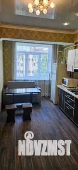 1-к квартира, посуточно, 50м2, 3/7 этаж