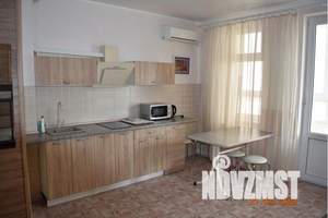 1-к квартира, посуточно, 33м2, 8/16 этаж